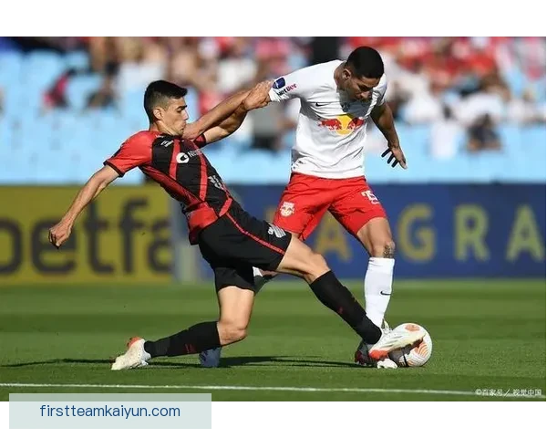 维拉反击速度提升，表现稳健引发广泛关注